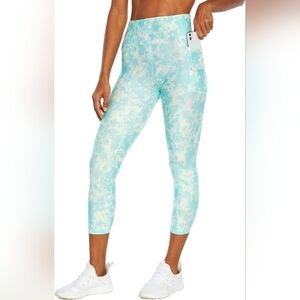 Bally Total Fitness - Tie Dye Leggings - Blue/White - Large